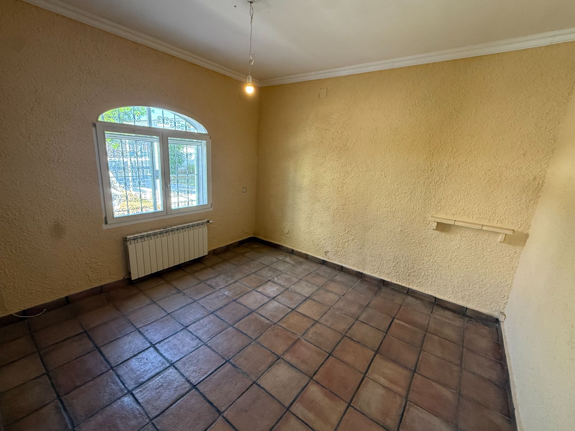 Chalet Independiente con Dos Viviendas - Oportunidad de Inversión en Zona de Playa - Image 17